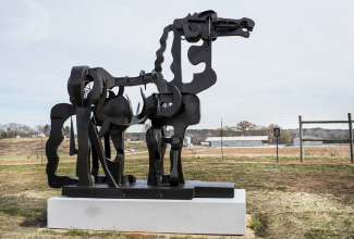 photo of horse sculpture