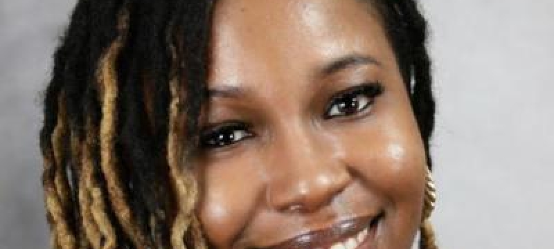 headshot of woman