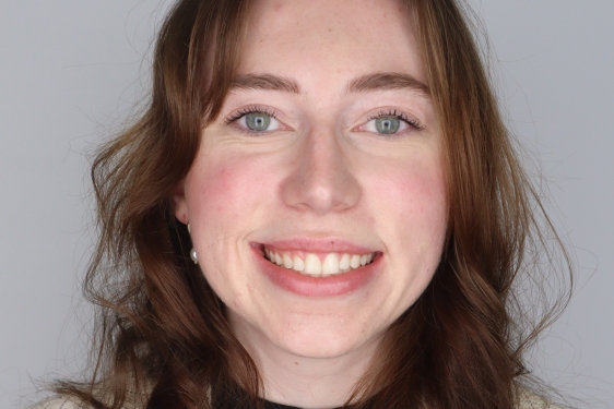 headshot photo of woman