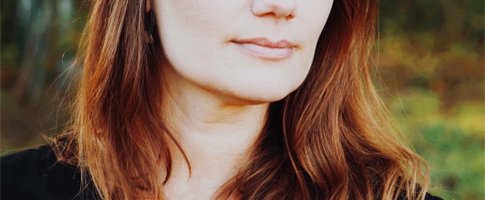 headshot photo of woman