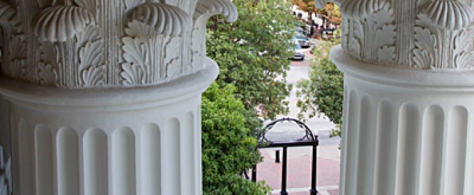 UGA arch, with capitals and fall foliage 