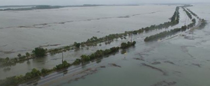 photo of flooded highway 80