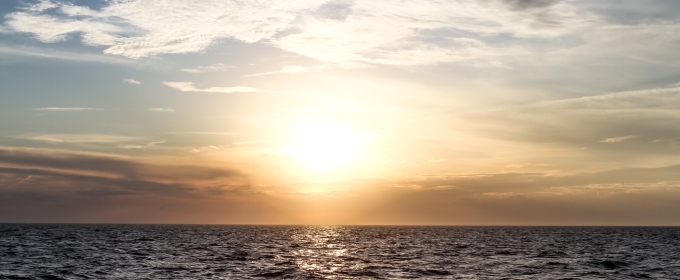 photo of sunset on ocean